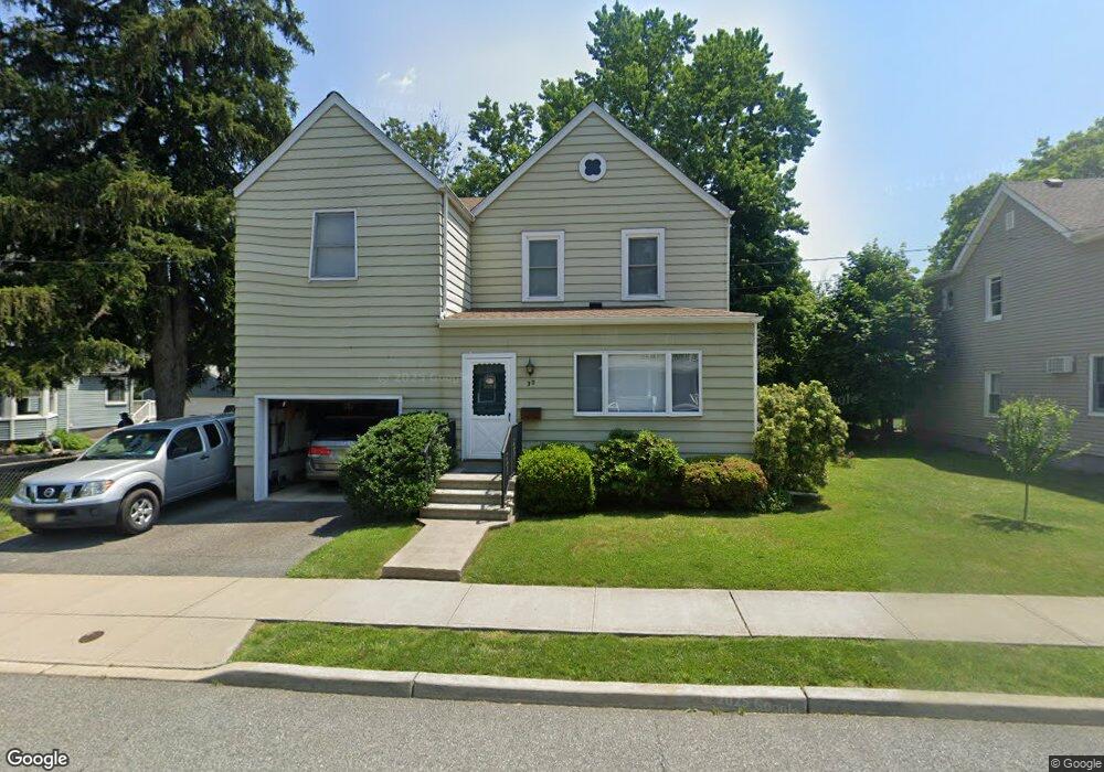30 Ryerson Ave, Bloomingdale, NJ 07403 - photo 1
