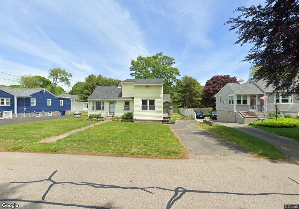 81 Crandall Ave, Westerly, RI 02891 - photo 1