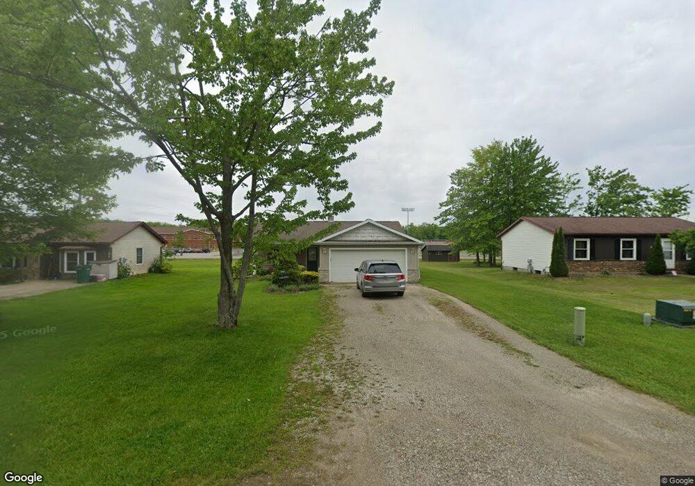 253 Westview Dr, Jefferson, OH 44047 - photo 1