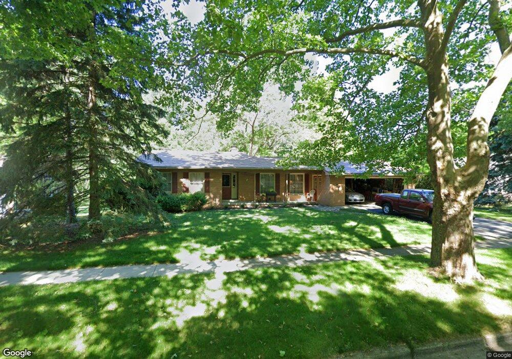 620 Flanders St, Chelsea, MI 48118 - photo 1