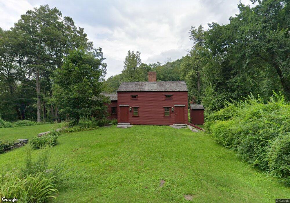 25 Limekiln Rd, Redding, CT 06896 - photo 1