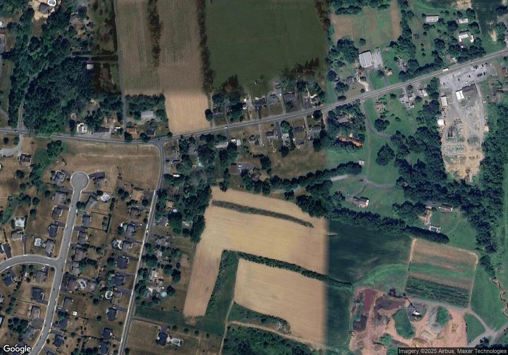 39 Stauffer Ln, Boyertown, PA 19512 - photo 1