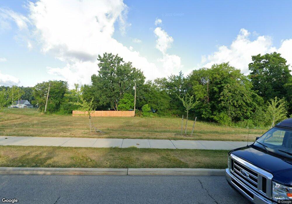 2308 E 105th St, Cleveland, OH 44106 - photo 1