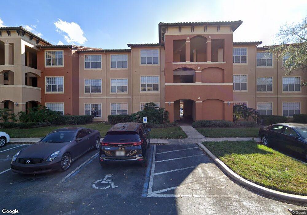 5512 Metrowest Blvd unit 204, Orlando, FL 32811 - photo 1