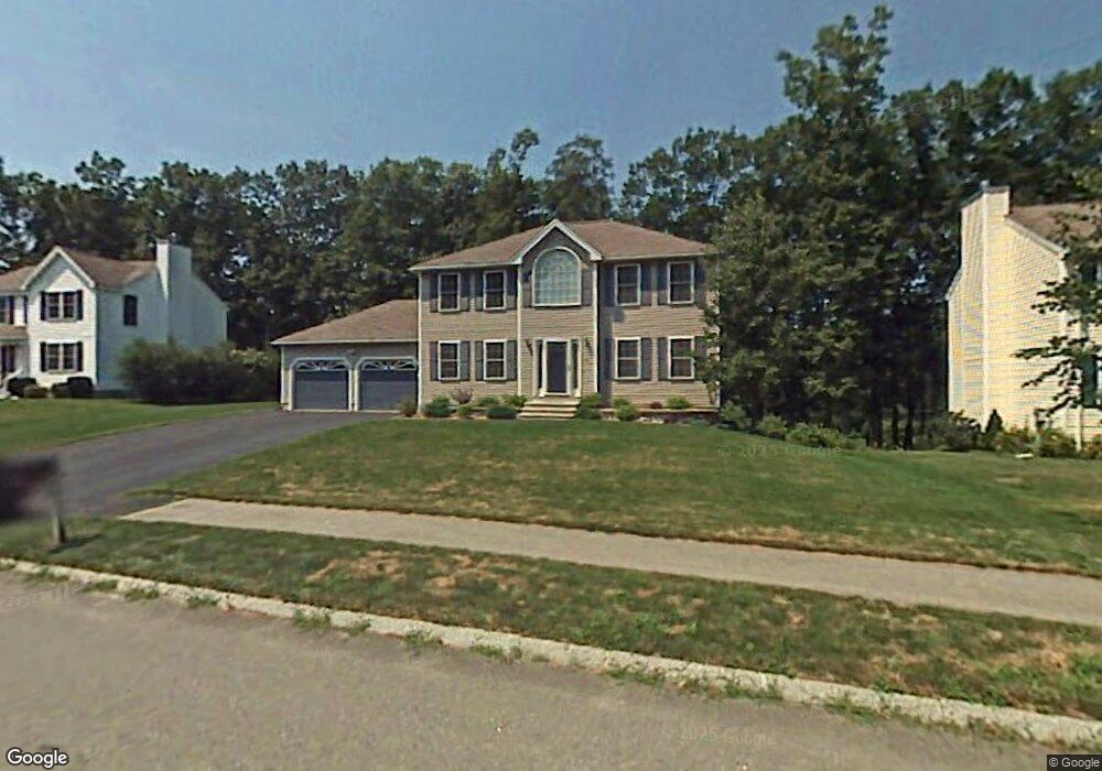 13 Sutherland Dr, Hudson, NH 03051 - photo 1