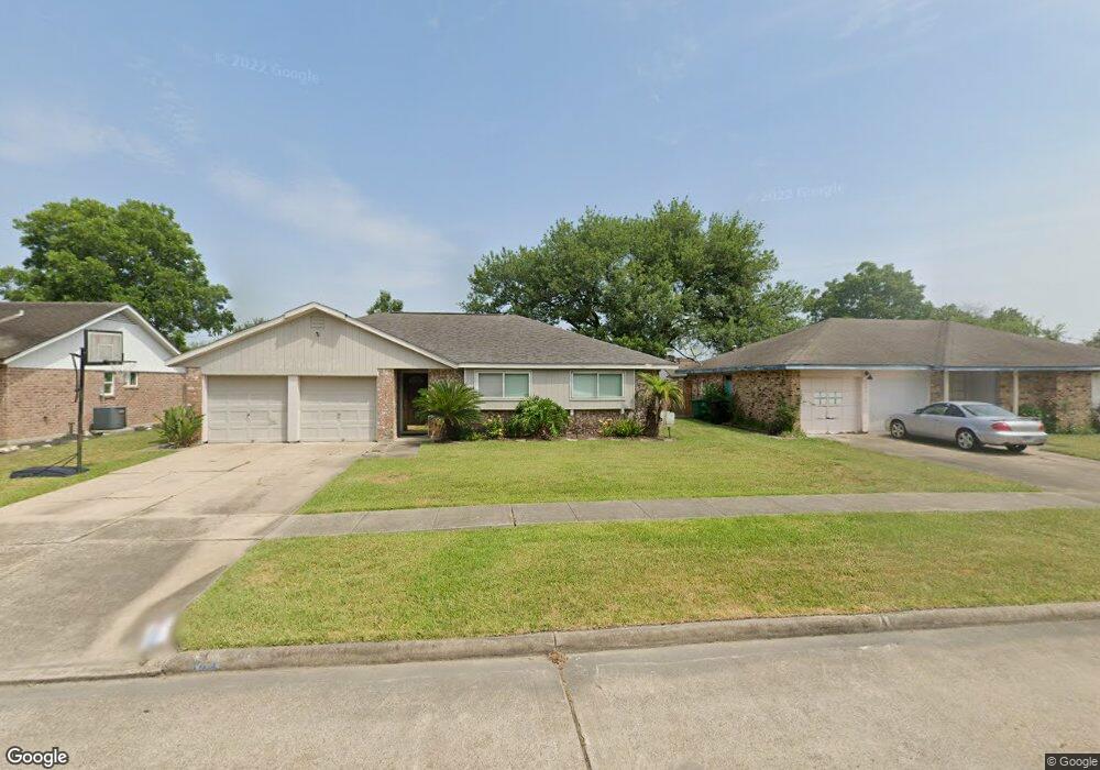 10511 Kirkdale Dr, Houston, TX 77089 - photo 1