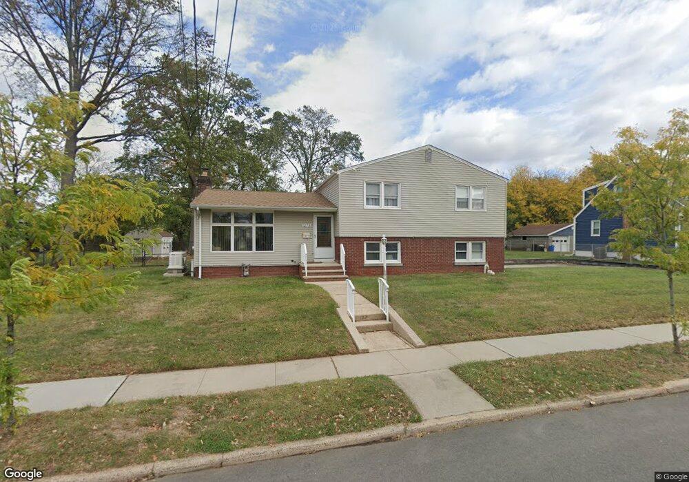 1273 Clark St, Rahway, NJ 07065 - photo 1