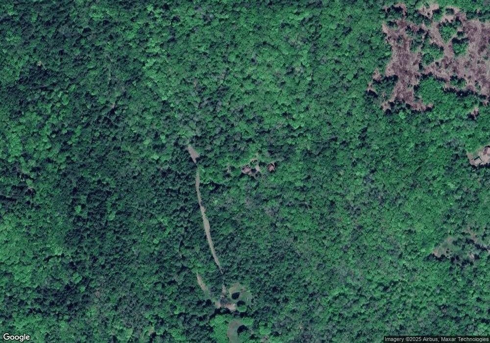 616 Newcomb Rd, Putney, VT 05346 - photo 1