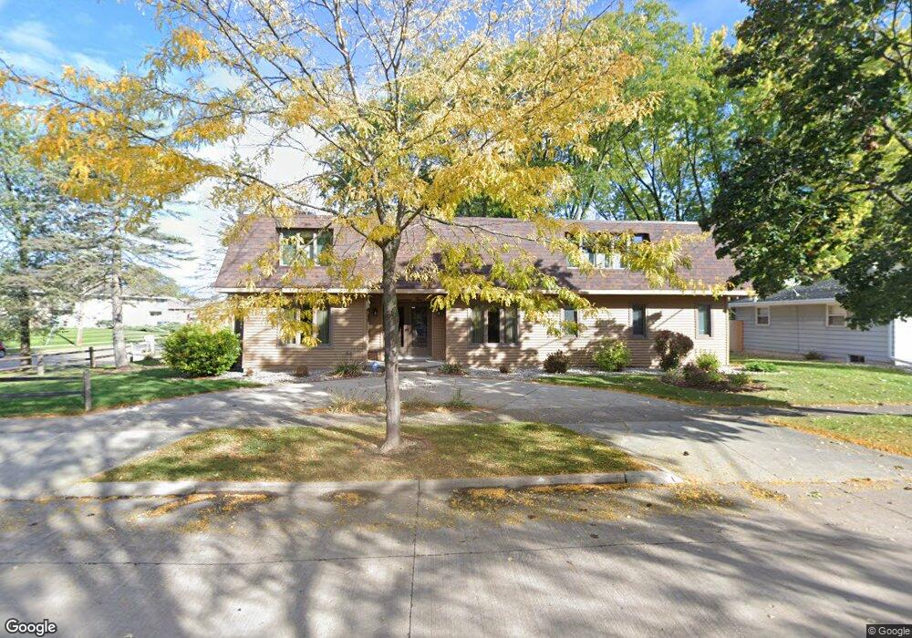 1710 W Marquette St, Appleton, WI 54914 - photo 1