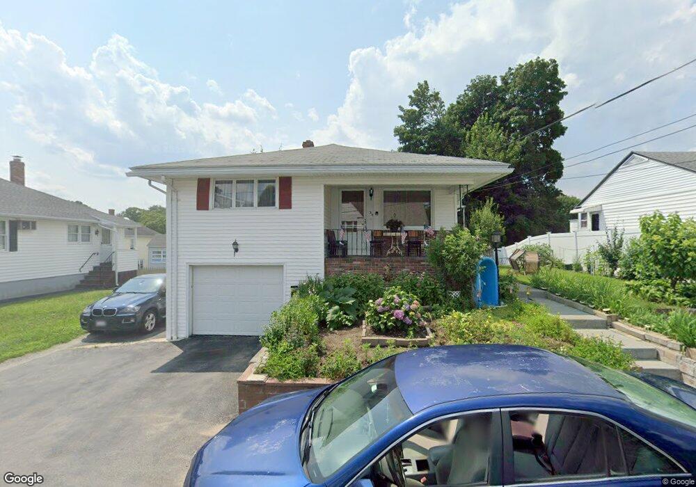 24 Weisner Pkwy, Methuen, MA 01844 - photo 1