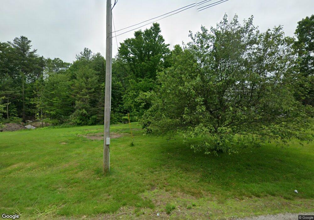 121 Mammoth Rd, Pelham, NH 03076 - photo 1