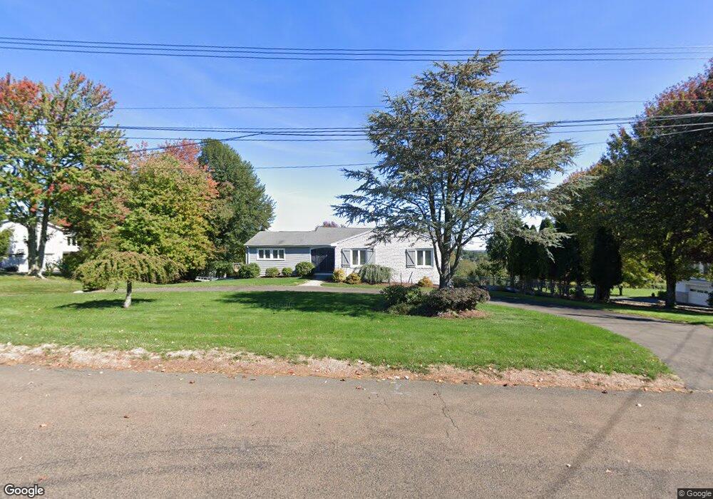 625 Harborview Rd, Orange, CT 06477 - photo 1