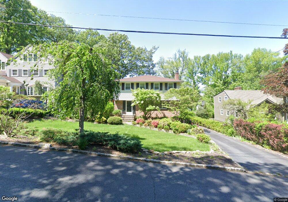 54 Acorn Dr, Summit, NJ 07901 - photo 1