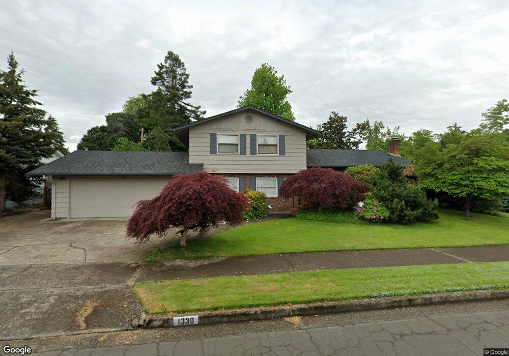 1330 Flintridge Ave, Eugene, OR 97401 - photo 1