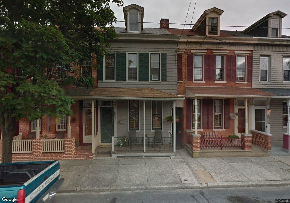 737 Locust St, Columbia, PA 17512 - photo 1