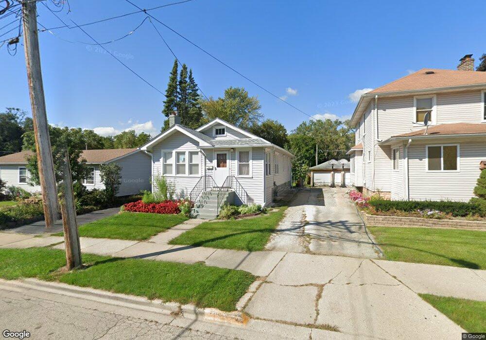 438 N Butrick St, Waukegan, IL 60085 - photo 1