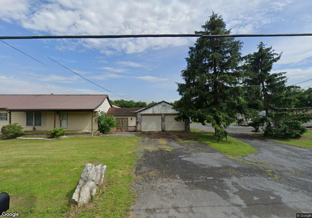 5364 Race Track Rd, Saint Thomas, PA 17252 - photo 1