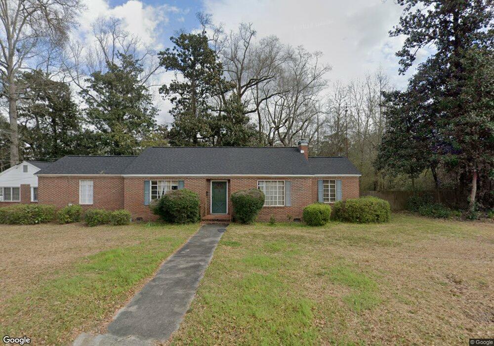 208 Hendrix St, Claxton, GA 30417 - photo 1