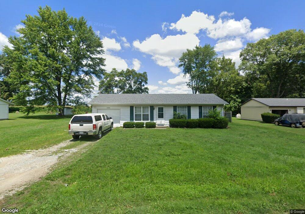 10200 E Heritage Dr, Effingham, IL 62401 - photo 1