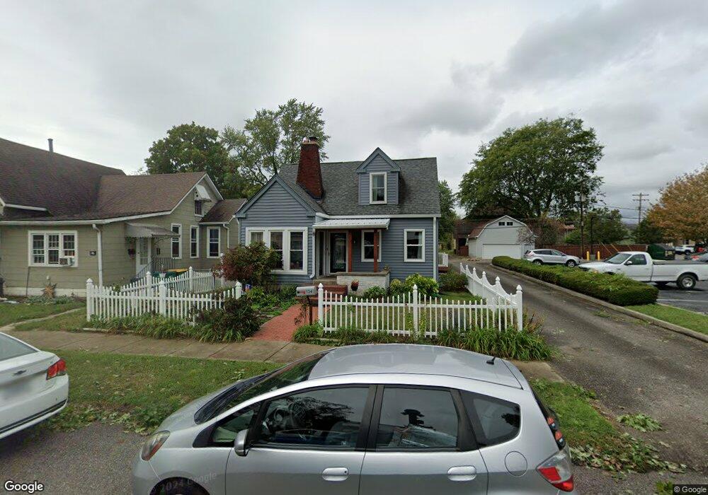 136 S Vine St, Plainfield, IN 46168 - photo 1