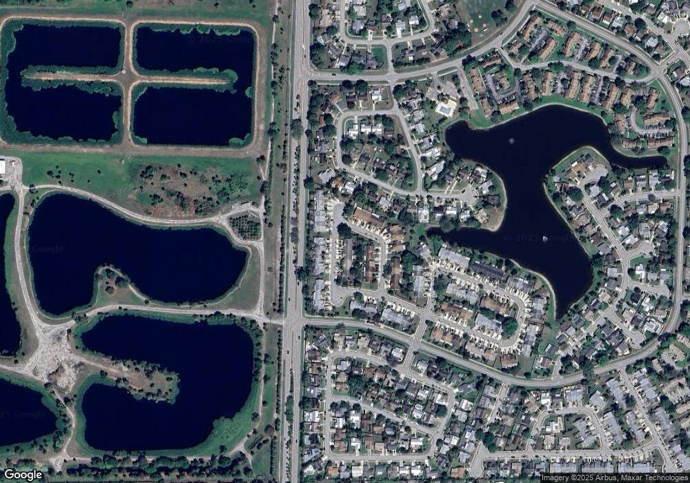 251 Palmetto Ct unit C, Jupiter, FL 33458 - photo 1