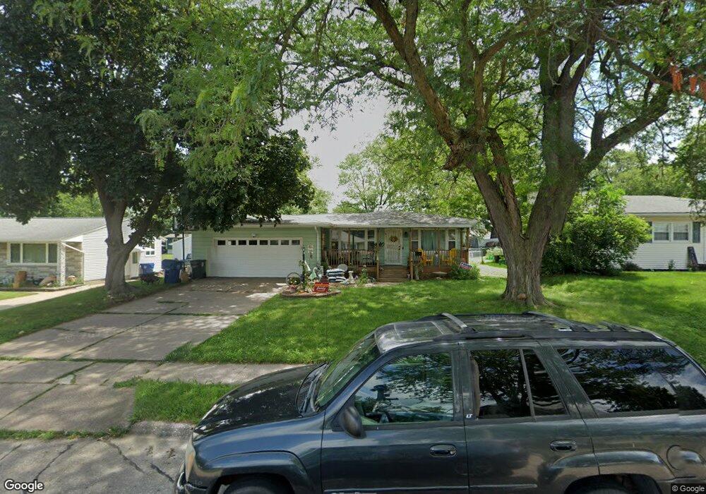 1925 N Ohio Ave, Davenport, IA 52804 - photo 1