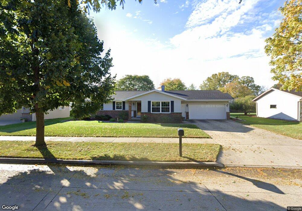 1817 W Homestead Dr, Appleton, WI 54914 - photo 1