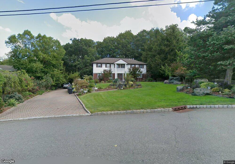 74 Rockledge Dr, Livingston, NJ 07039 - photo 1