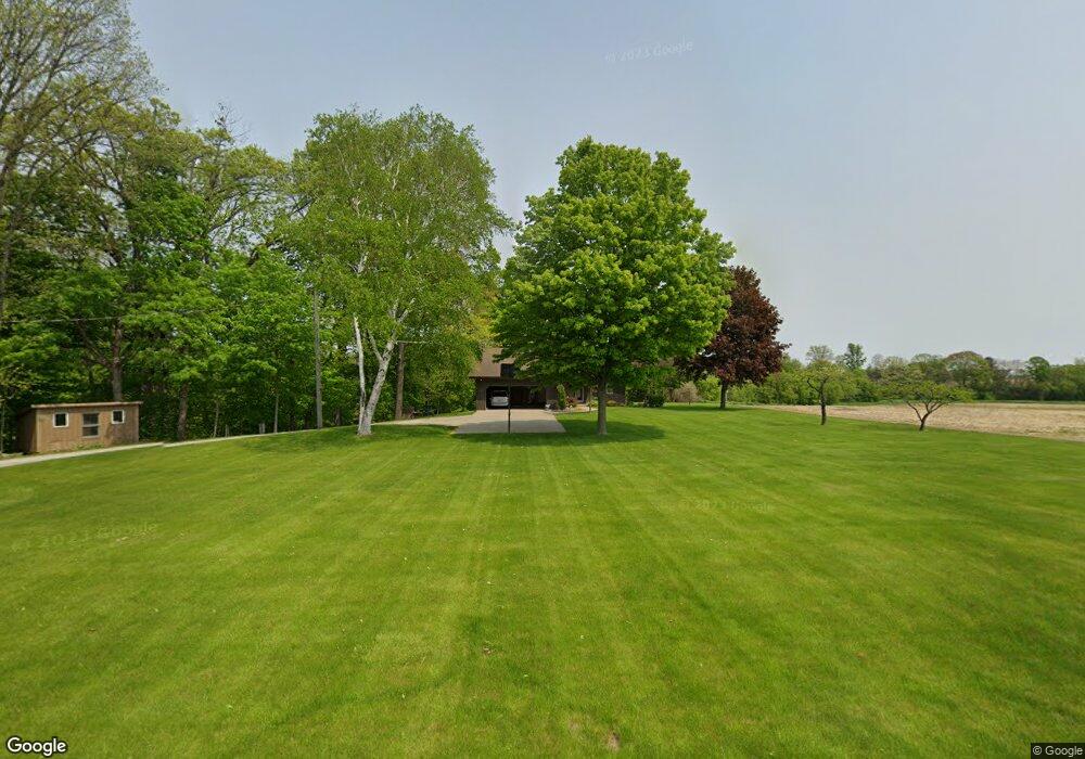 9732 Ormes Rd, Frankenmuth, MI 48734 - photo 1