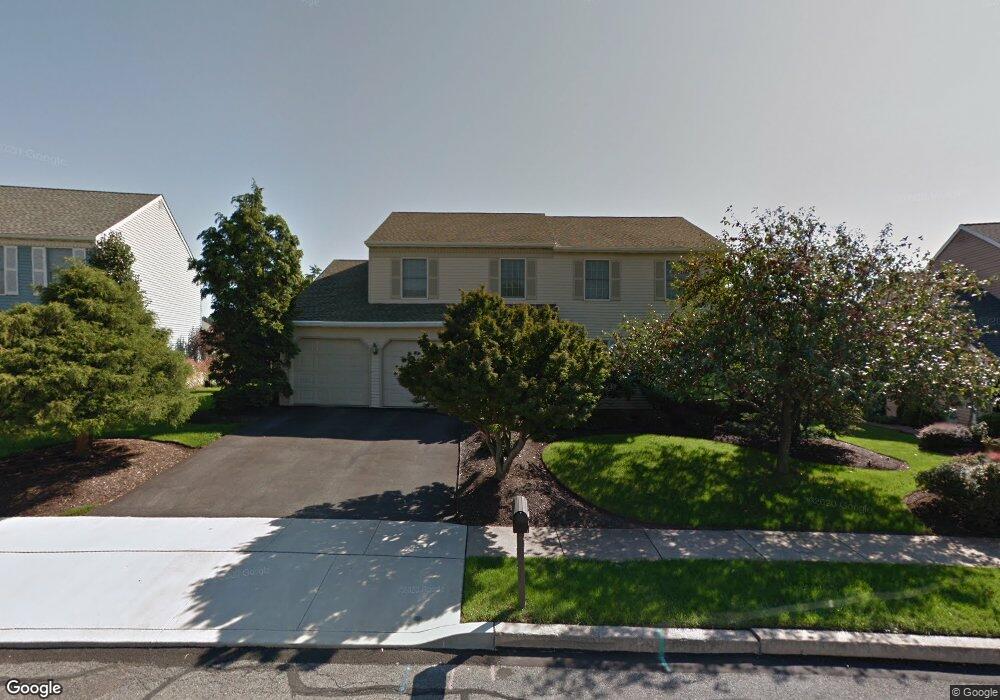 39 Flint Ridge Dr, Reading, PA 19607 - photo 1