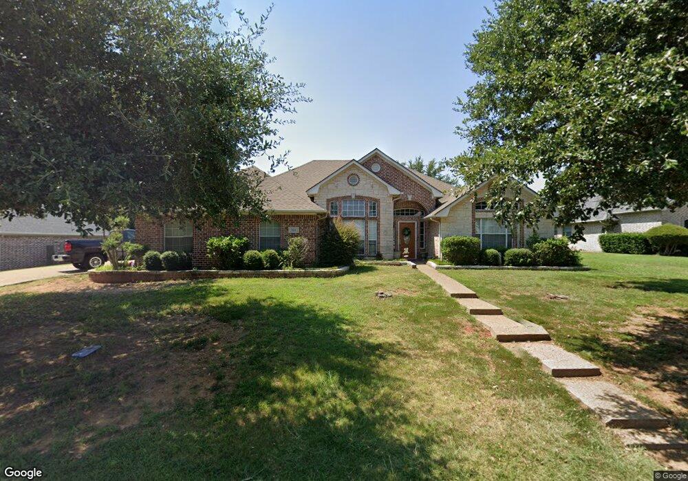 134 Chrissa Dr, Pottsboro, TX 75076 - photo 1