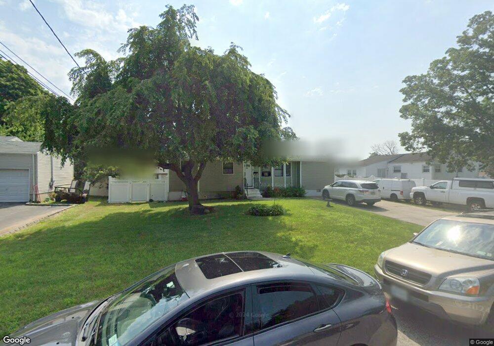 3103 Newport Ave, Medford, NY 11763 - photo 1