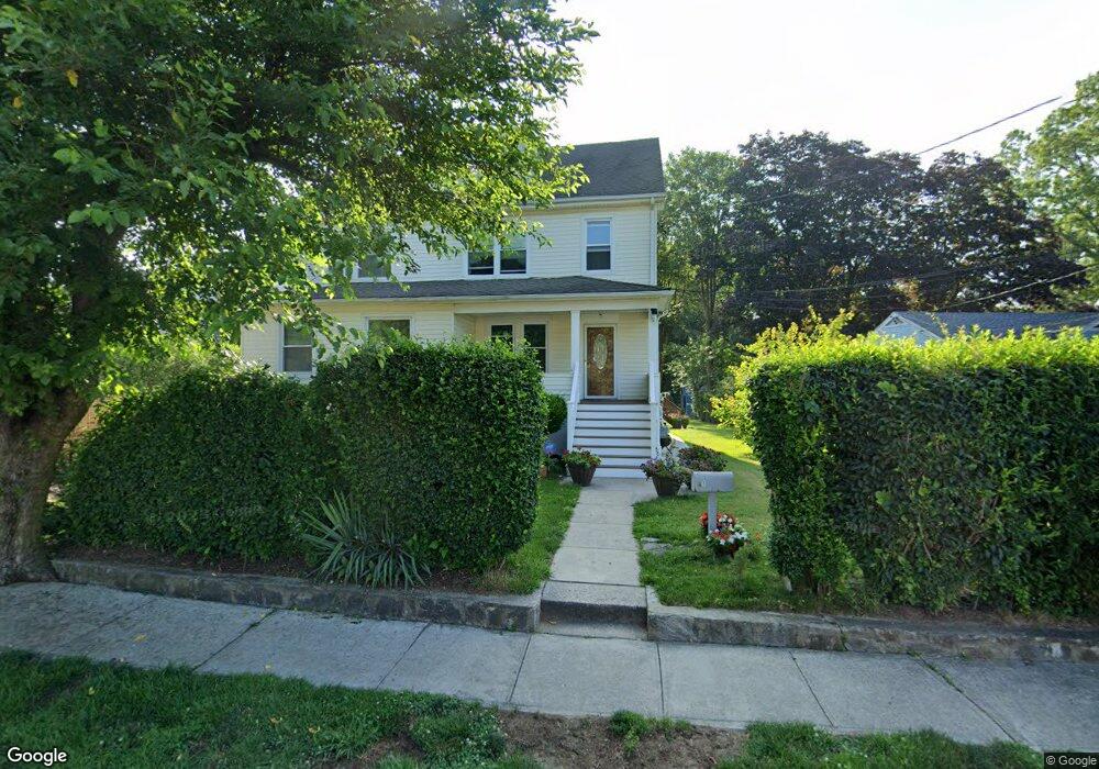 1 Pershing Ave, Stamford, CT 06905 - photo 1