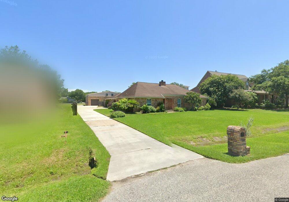 2009 Airline Dr, Friendswood, TX 77546 - photo 1