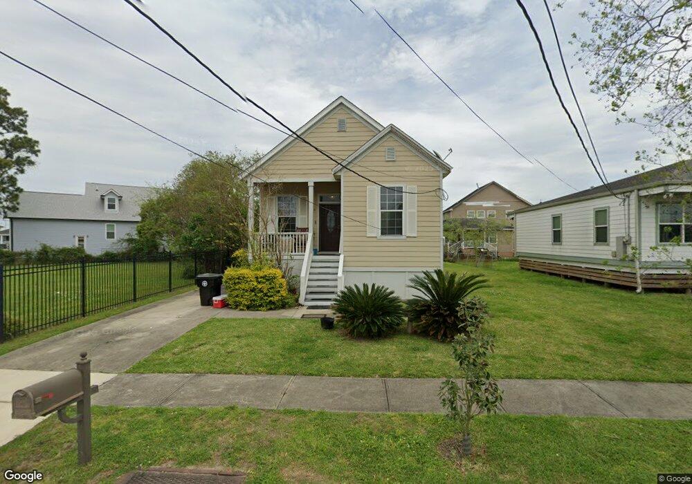 5135 Kendall Dr, New Orleans, LA 70126 - photo 1