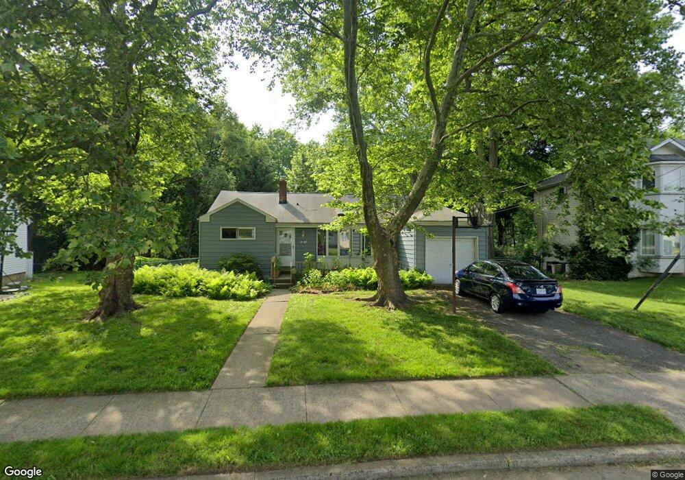 17-07 Jordan Rd unit 1X, Fair Lawn, NJ 07410 - photo 1