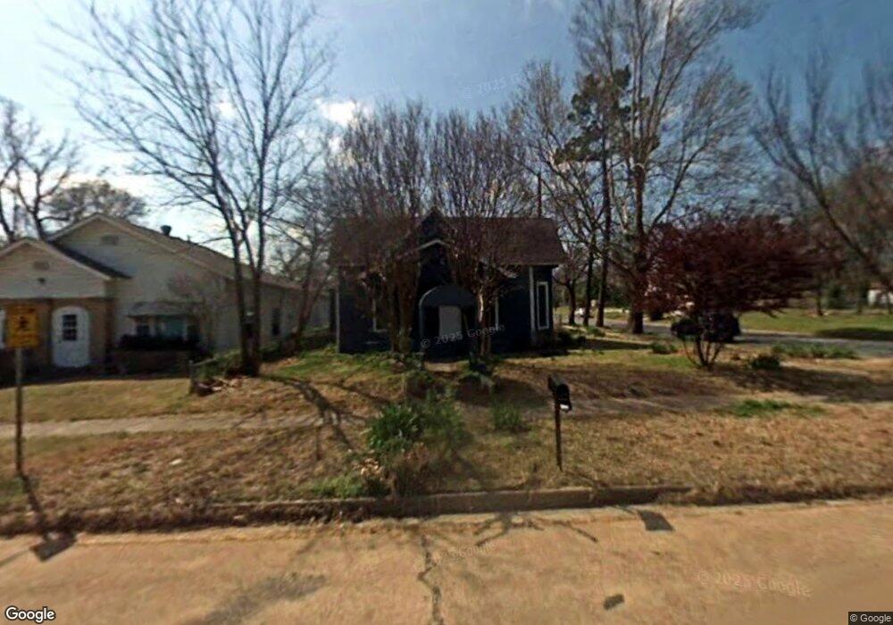930 W Morgan St, Denison, TX 75020 - photo 1