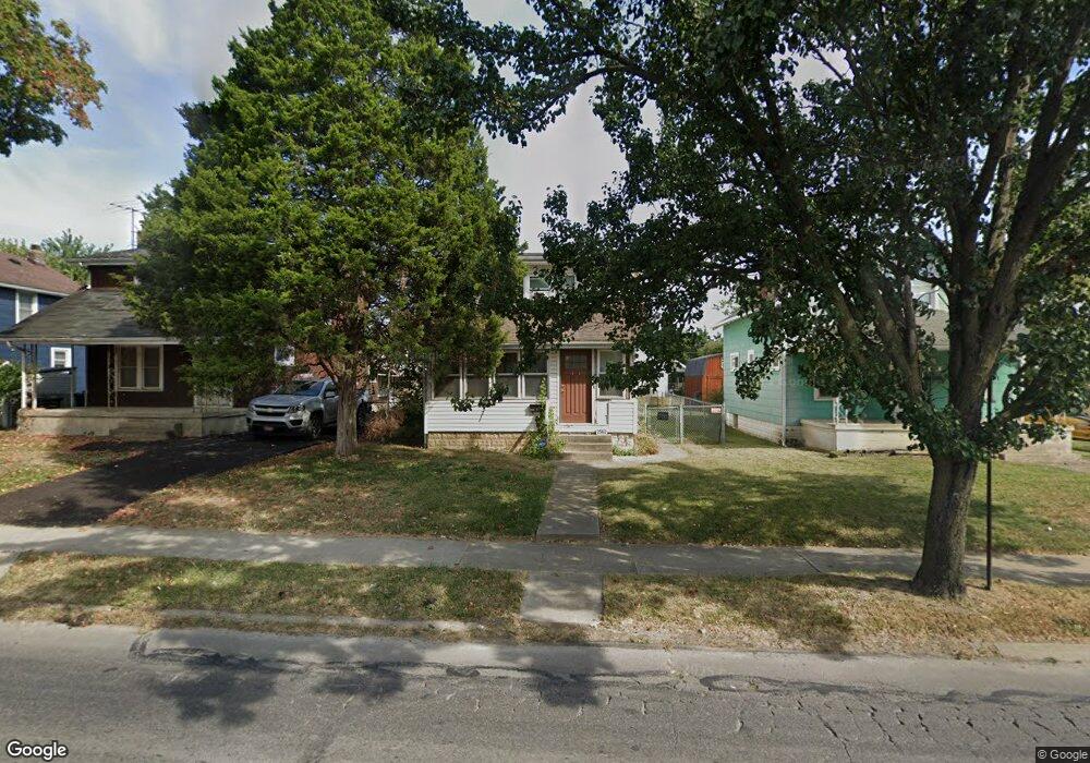 2562 Eakin Rd, Columbus, OH 43204 - photo 1