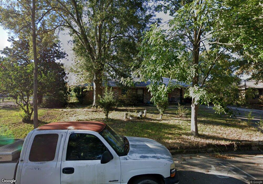 107 Weems St, Picayune, MS 39466 - photo 1