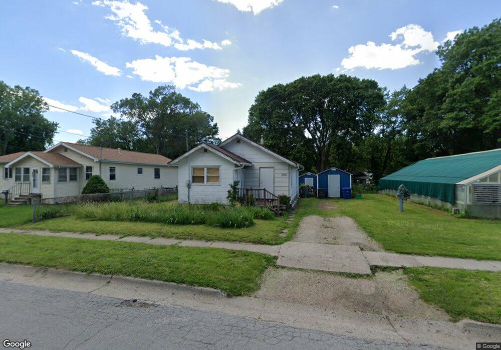 3910 Columbia St, Des Moines, IA 50313 - photo 1