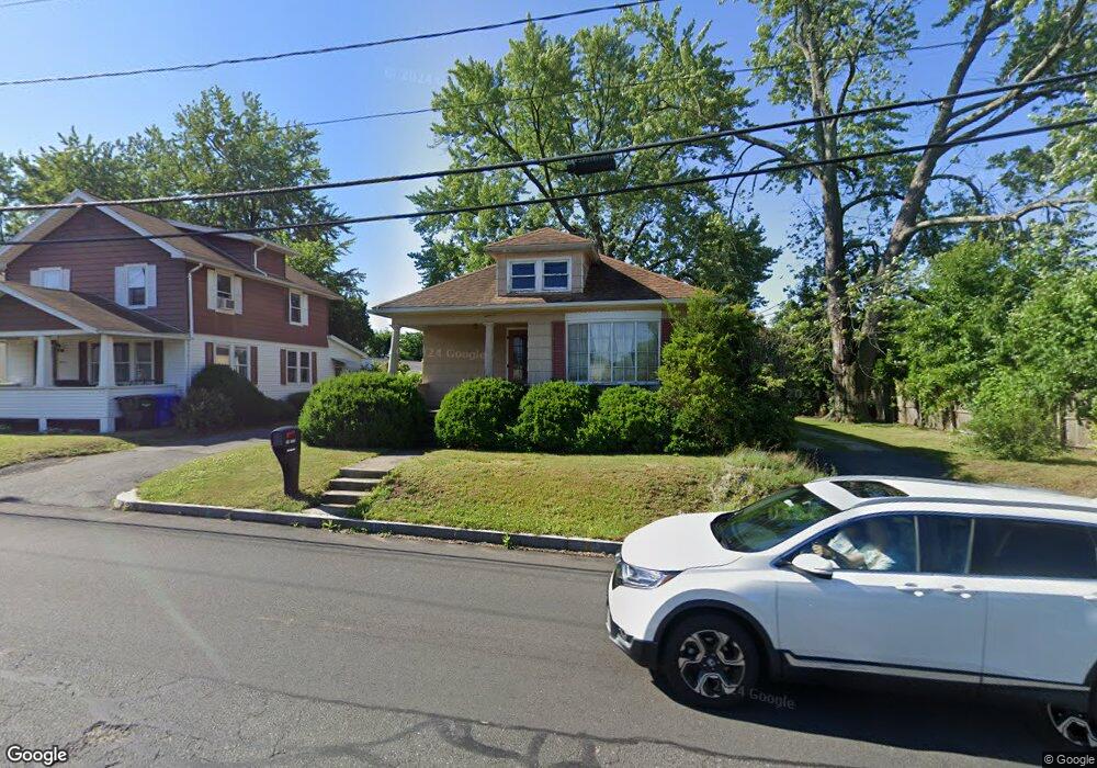 15 Verge St, Springfield, MA 01129 - photo 1