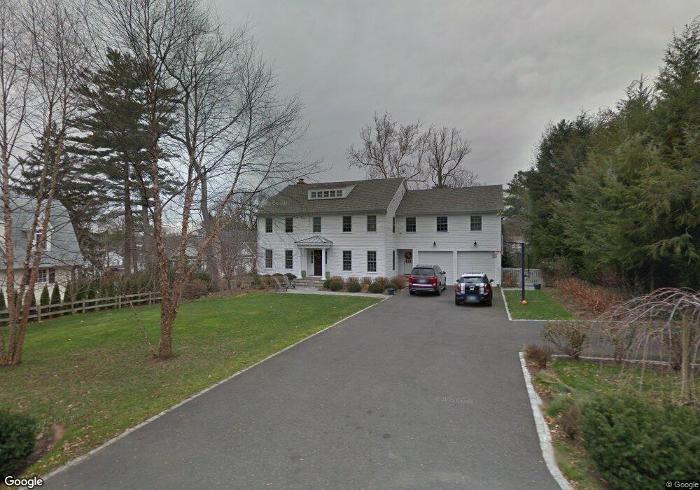 2 Wesskum Wood Rd, Riverside, CT 06878 - photo 1