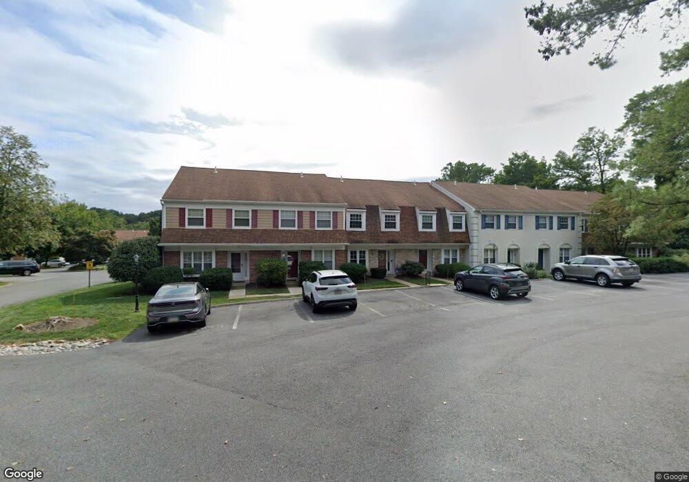 1374 Putnam Blvd unit 7, Wallingford, PA 19086 - photo 1