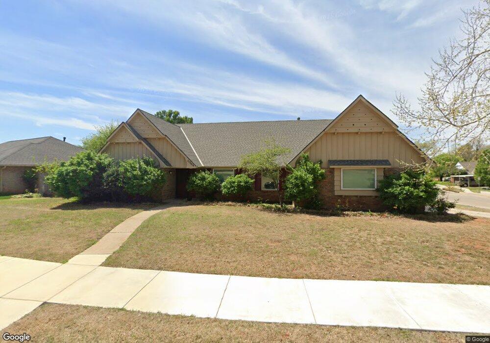 11709 N Miller Ave, Oklahoma City, OK 73120 - photo 1