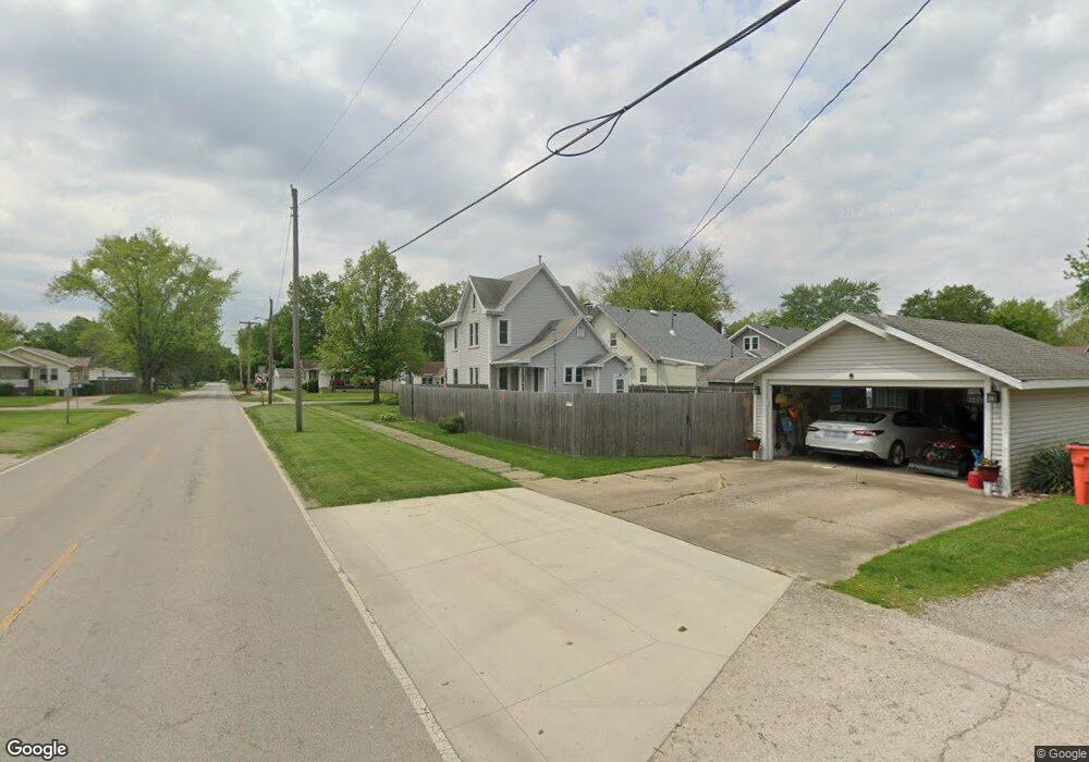 3300 Richmond Ave, Mattoon, IL 61938 - photo 1