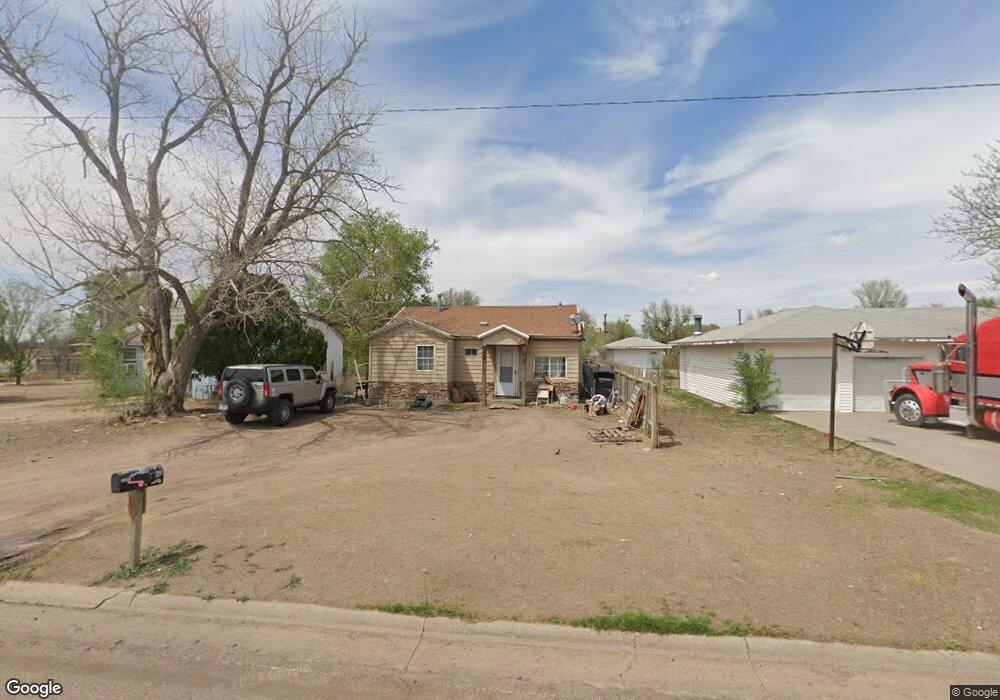 516 W 8th St, Hugoton, KS 67951 - photo 1