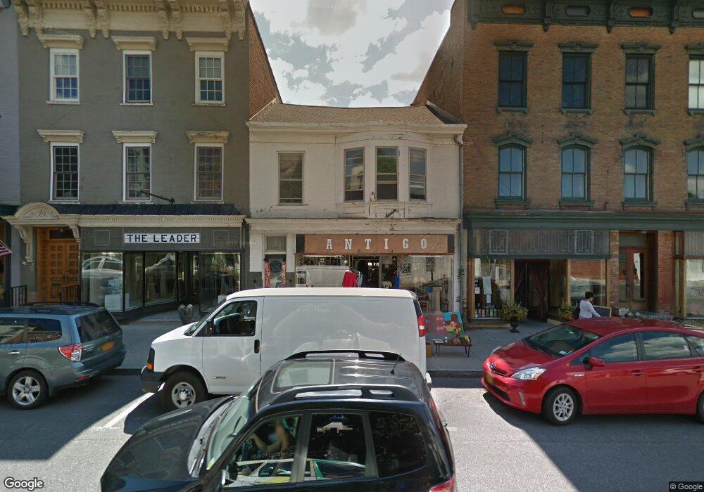 337 Warren St unit 2, Hudson, NY 12534 - photo 1