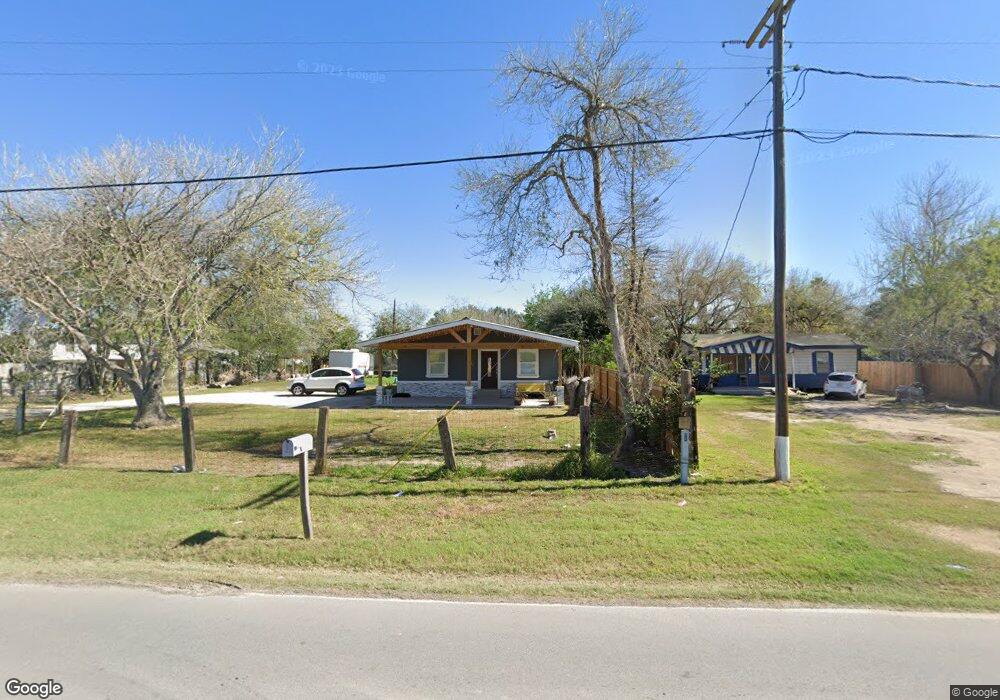 5216 N Mile 4 1/2 W, Weslaco, TX 78599 - photo 1