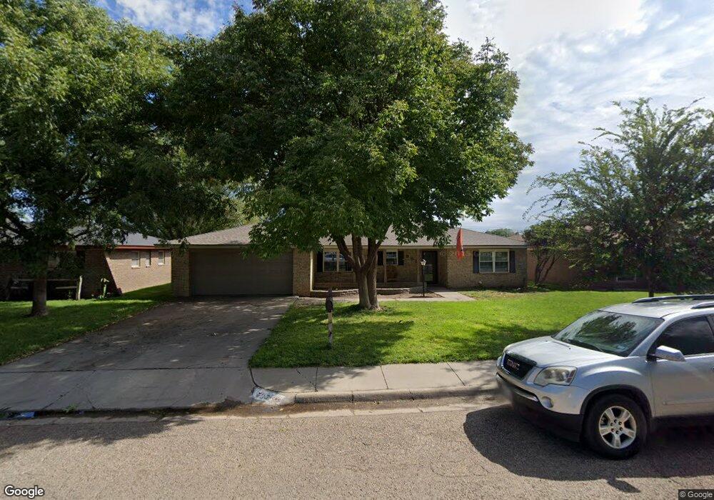 502 Forrest Dr, Dumas, TX 79029 - photo 1