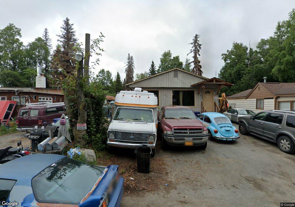 3305 Dorbrandt St, Anchorage, AK 99503 - photo 1